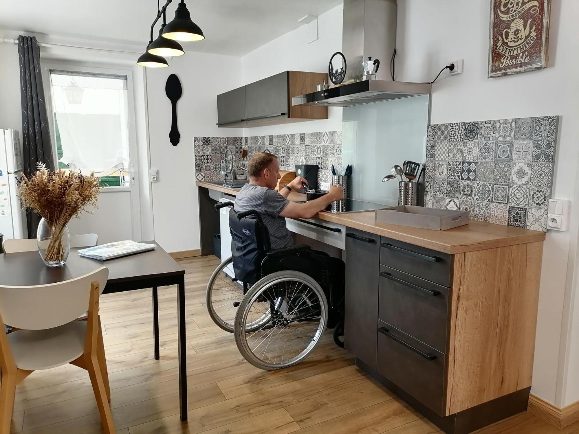 Aux D'Estaing Croises, Gite De Montagne Accessible A Tous Kültér fotó